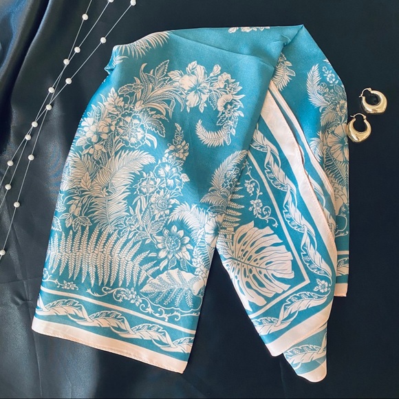 Accessories - Ocean Blue Floral Plants Silky Scarf